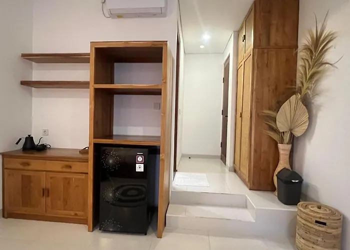 Braban Sari Bali スミニャック